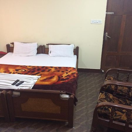Hotel Green Land Bangalore Eksteriør bilde